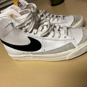 Nike Blazers mid 77